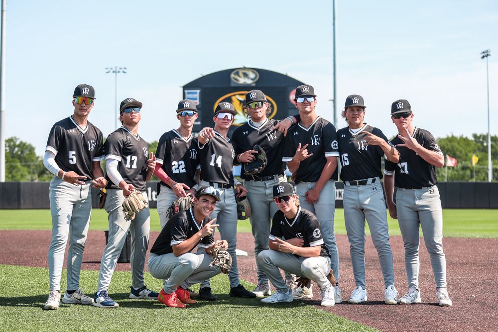 A team on the field at a Best in the US tournament